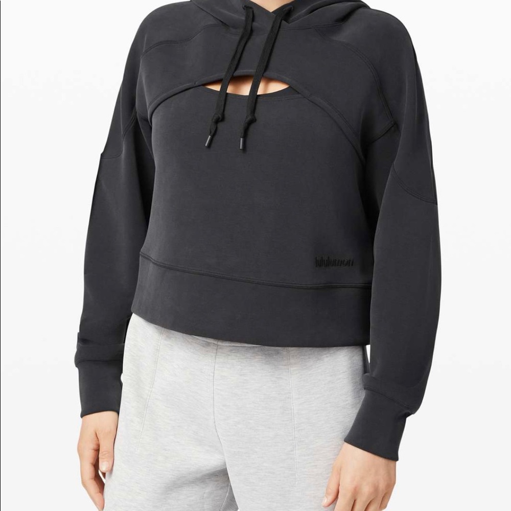 Lululemon Get Centered Cropped Hoodie